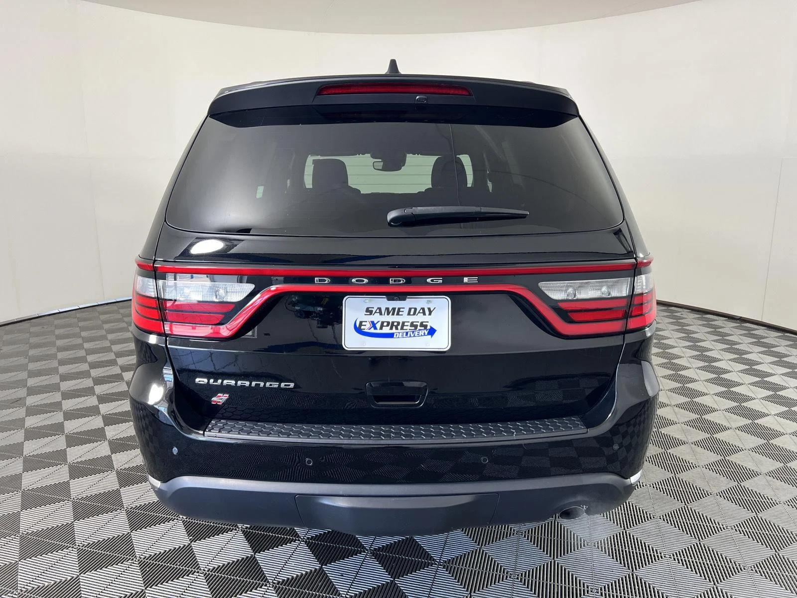 Used 2023 Bk Dodge SXT Launch Edition image 24