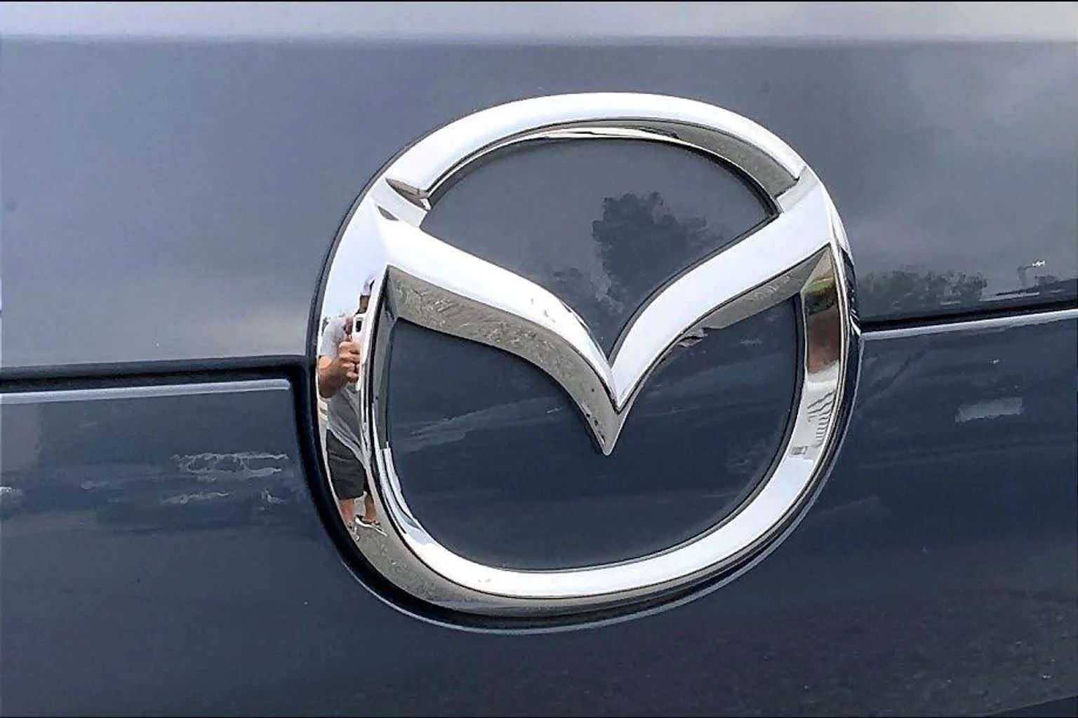 Used 2024 Polymetal Gray Metallic Mazda 2.5 S Carbon Edition image 9