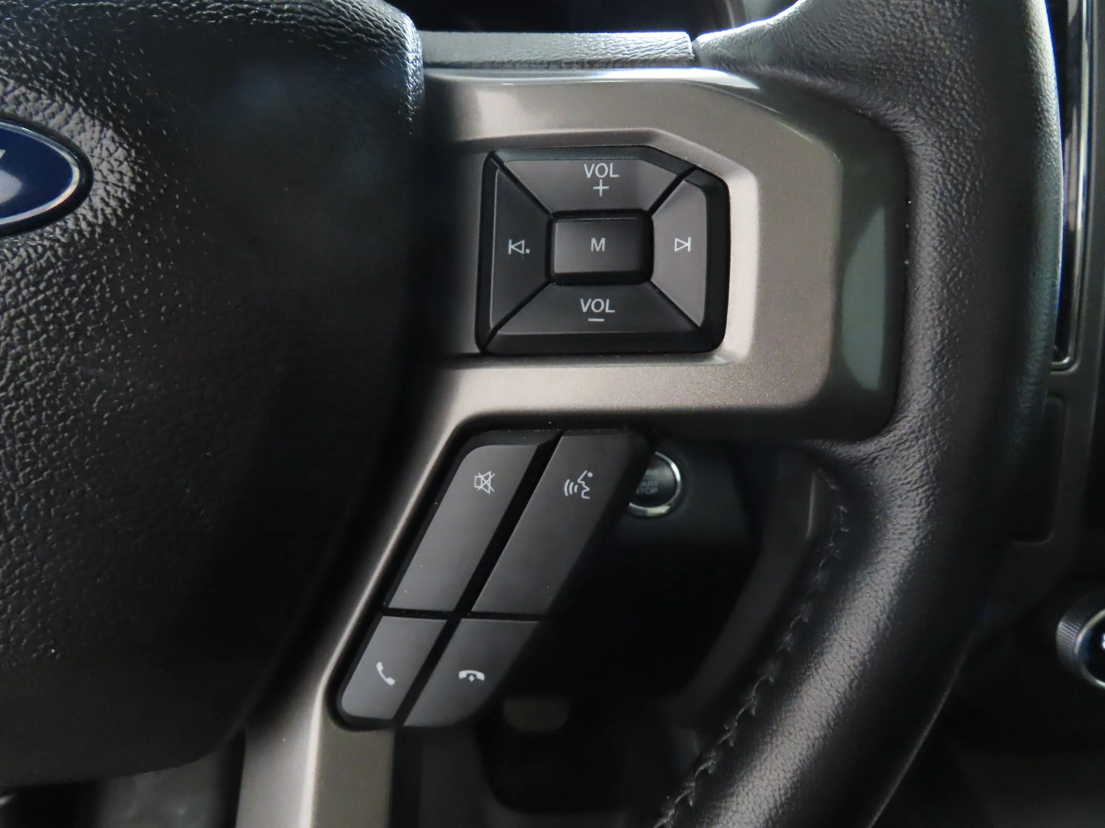 Used 2021 Gray Ford XLT image 15