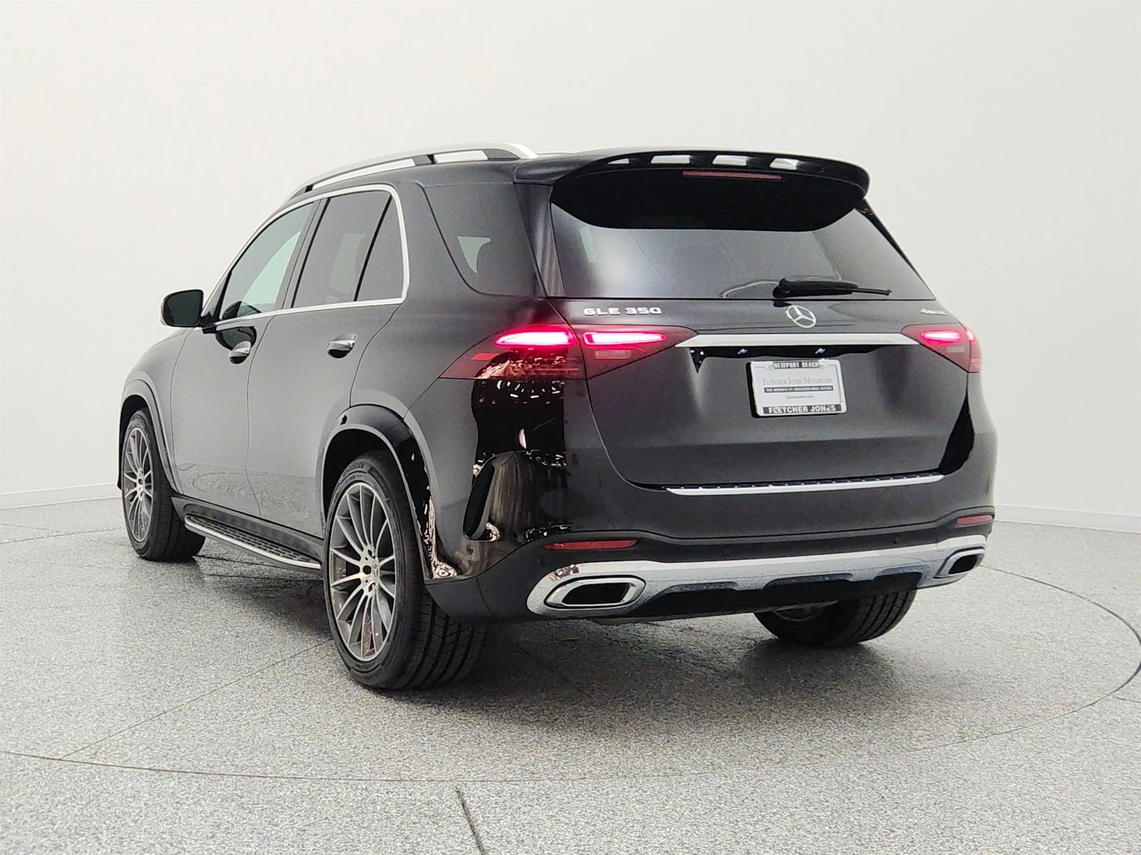 Used 2024 Black Mercedes-Benz GLE 350 4MATIC® SUV image 7