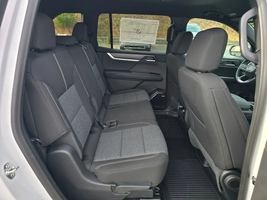 2026 GMC Acadia Elevation - Photo 25