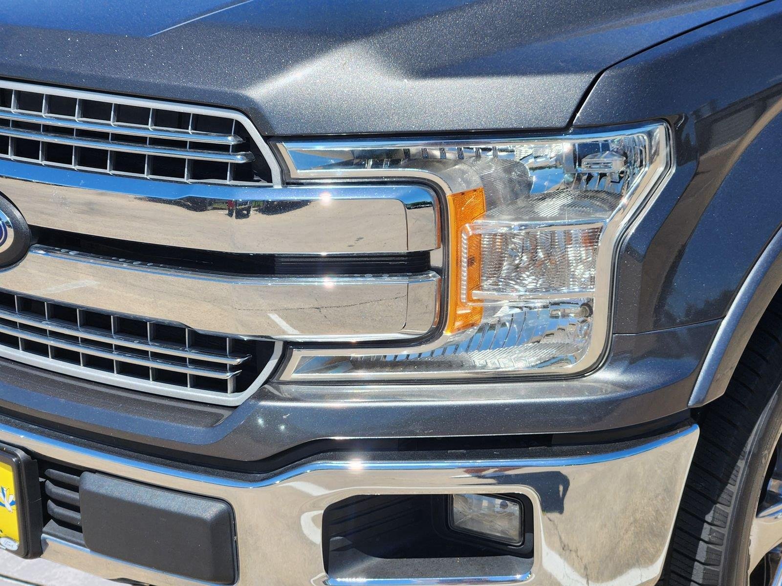 Used 2020 Magnetic FORD Lariat image 7