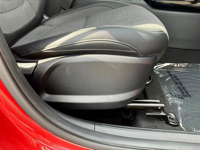 Used 2022 Orange Kia S image 33