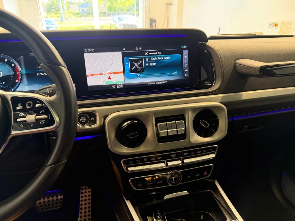 Used 2021  Mercedes-Benz G 550 image 28