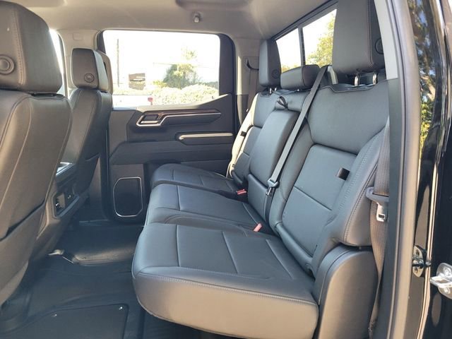2025 Chevrolet Silverado 1500 LT - Photo 16