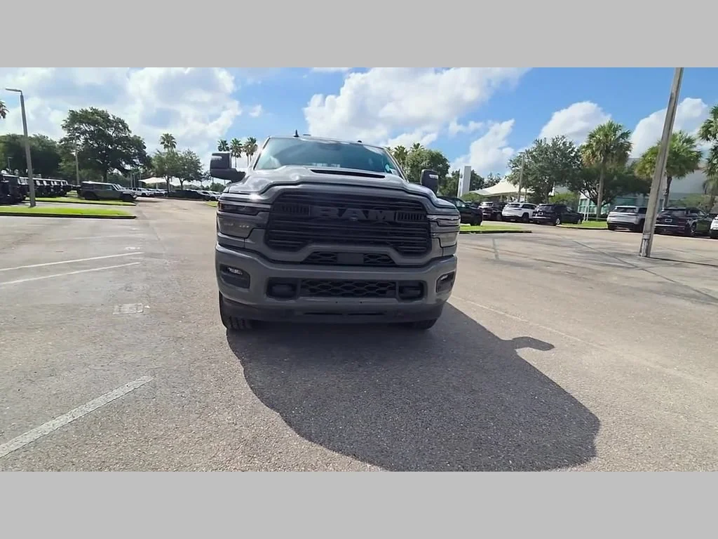 New 2026 Ceramic Gray Clear-Coat Exterior Paint RAM Laramie image 39