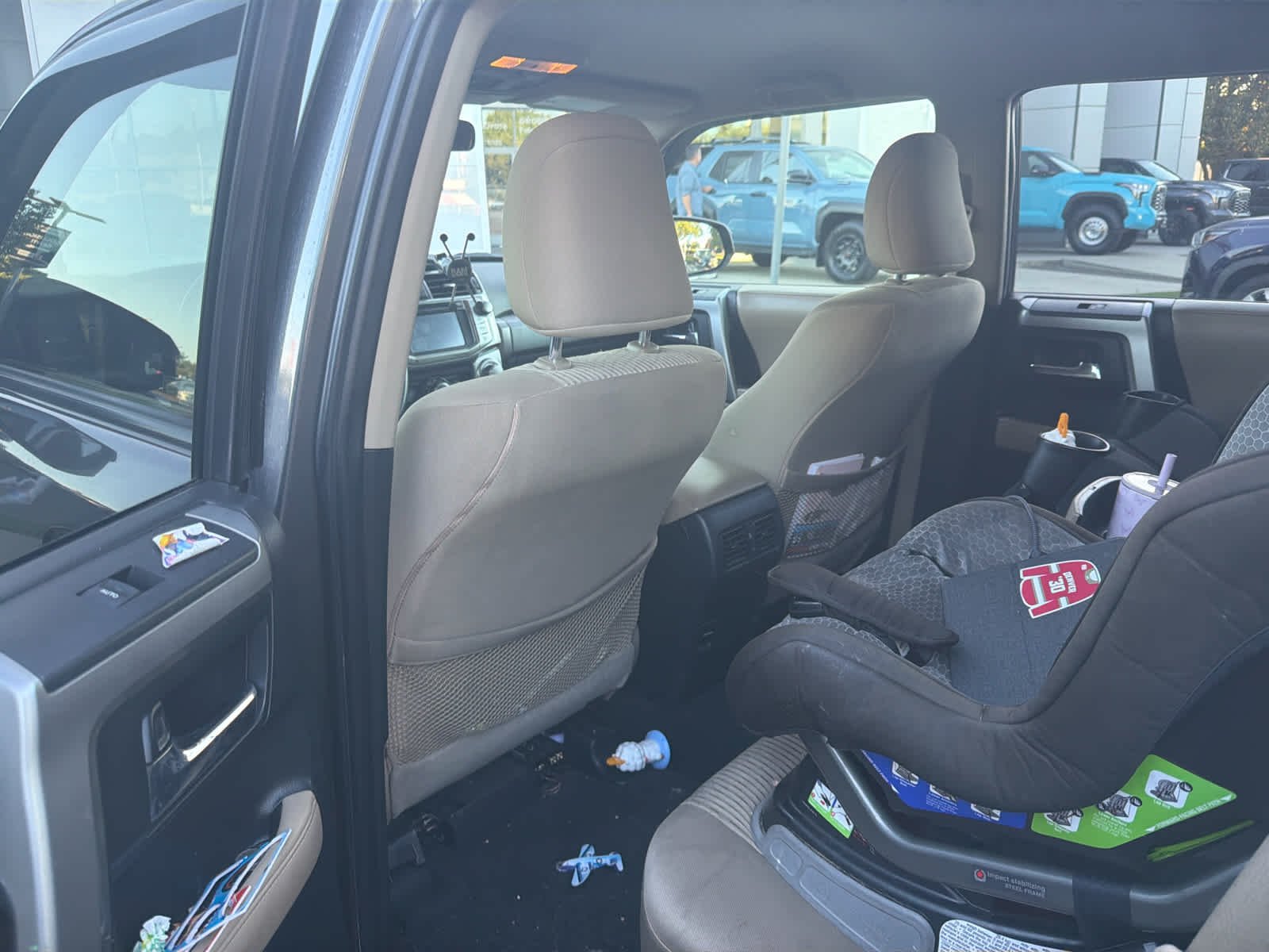 Used 2017 Magnetic Gray Metallic Toyota SR5 image 12