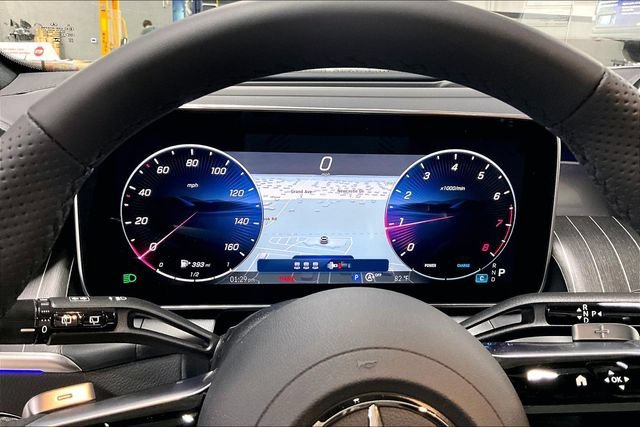 New 2026 Cirrus Silver Metallic Mercedes-Benz GLC 300 image 41