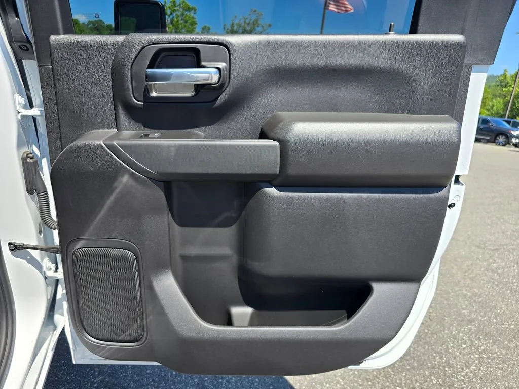 2026 Chevrolet Silverado 2500 HD Custom - Photo 39