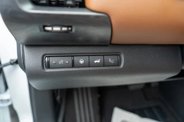 2026 Nissan Pathfinder Platinum - Photo 17
