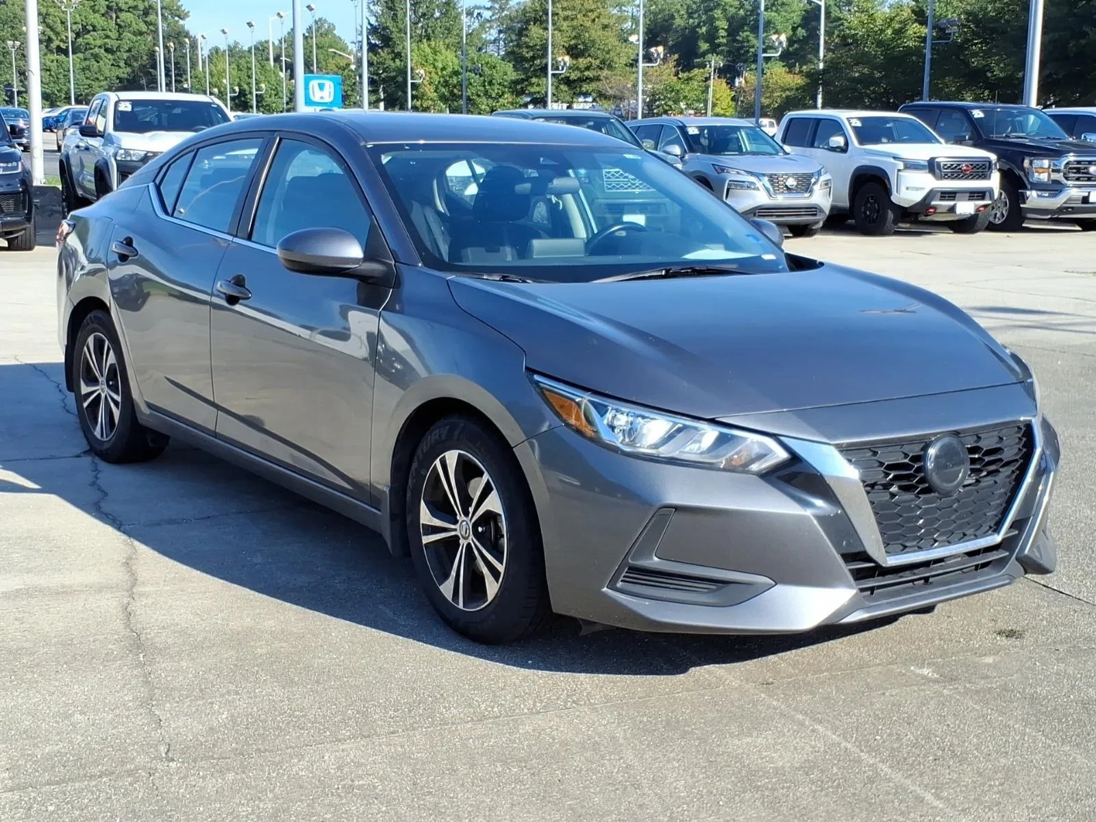Used 2023 Gun Metallic Nissan SV image 5