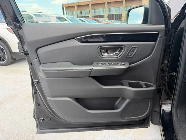 Used 2023 Gray Honda EX-L image 11