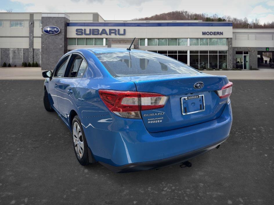 Used 2022 Ocean Blue Pearl Subaru Base image 6