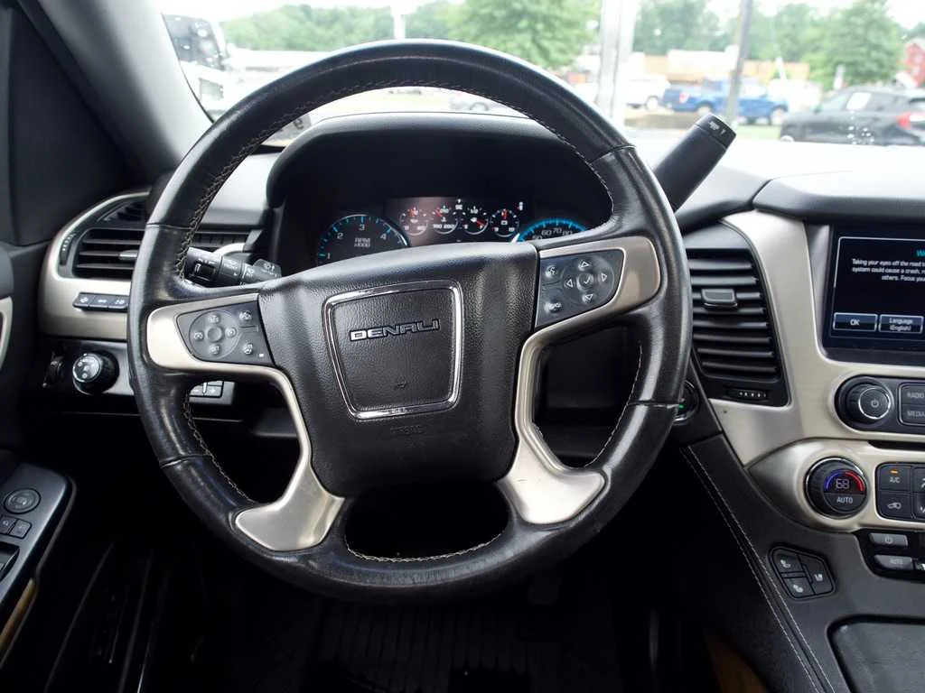 Certified Used 2019 ONYX BLACK GMC Denali image 26