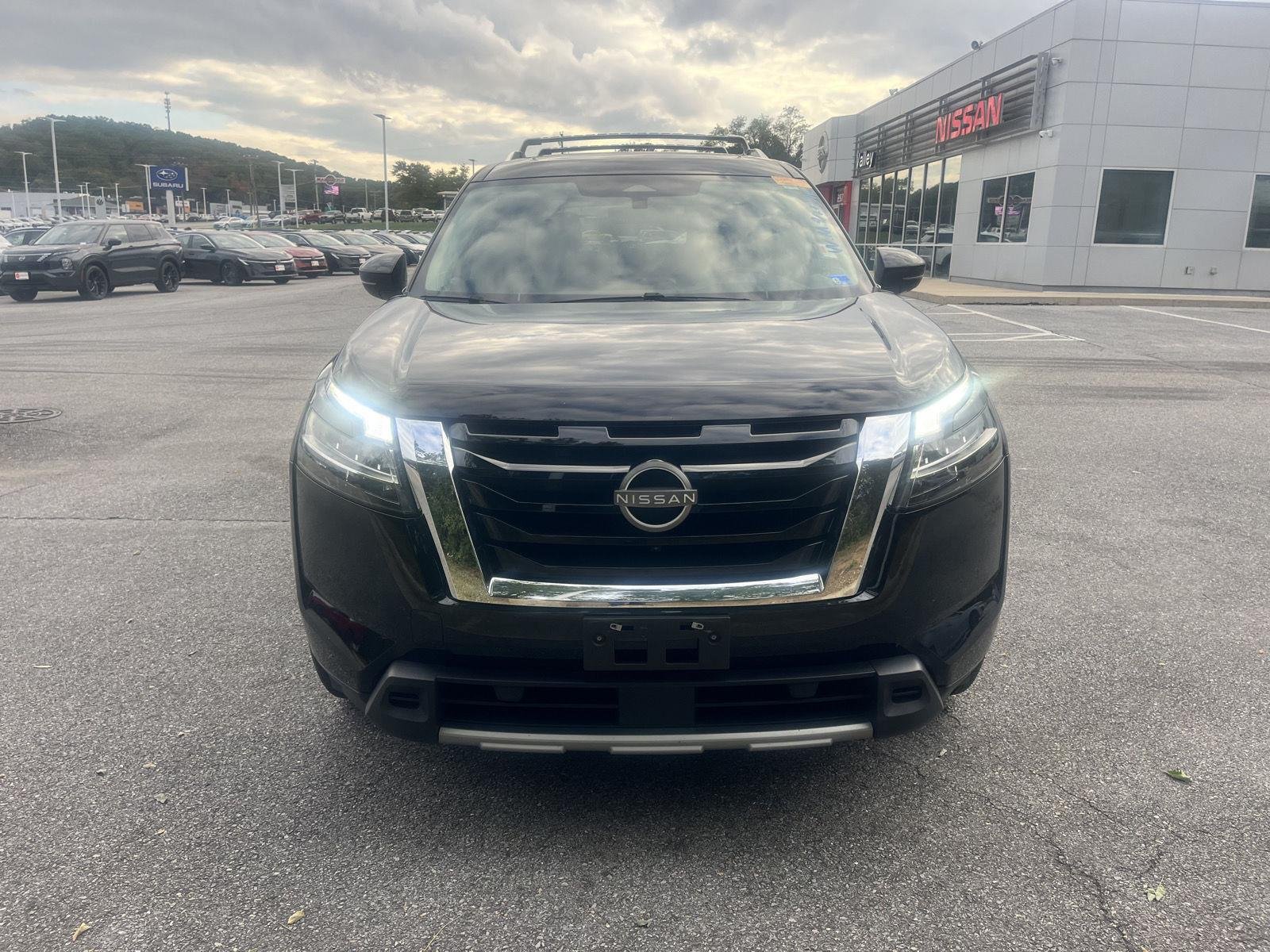 Used 2024 Super Black Nissan SL image 2
