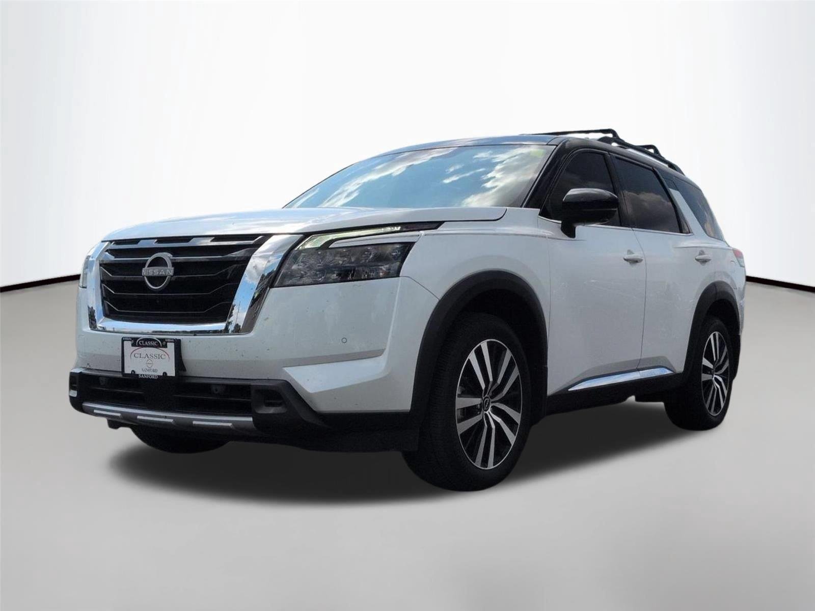 2025 Nissan Pathfinder Plat