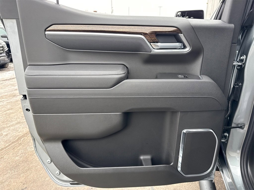 2026 GMC SIERRA - Image 28