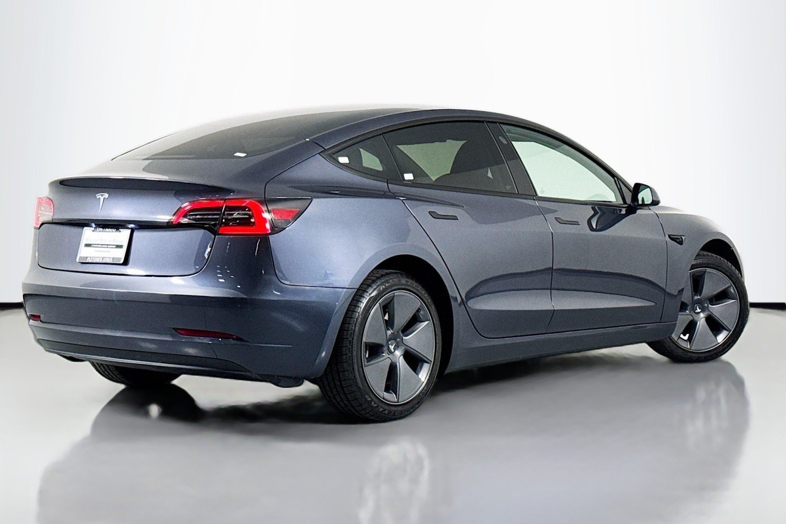 Used 2023 Midnight Silver Metallic Tesla  image 11