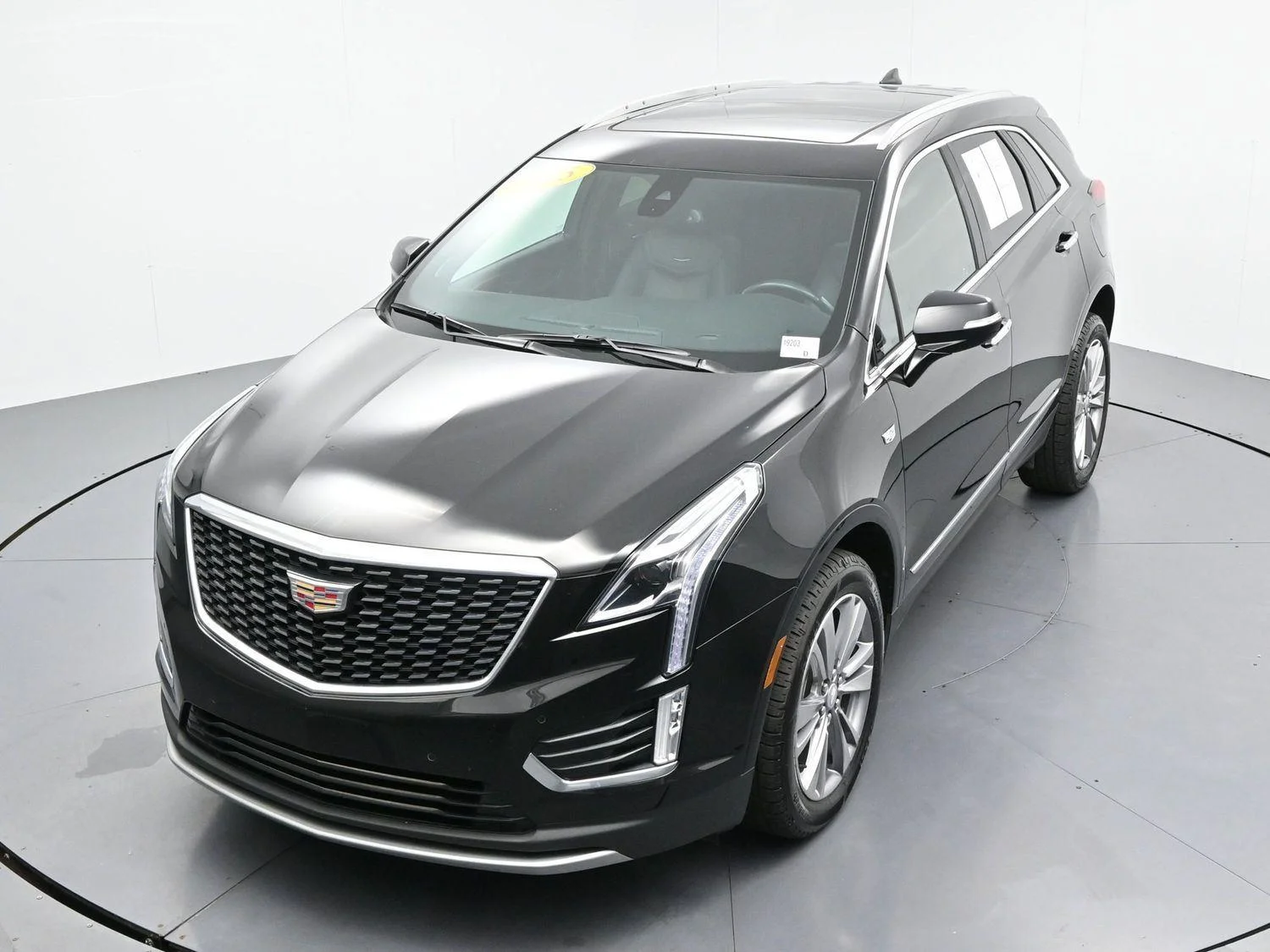 Used 2025 Stellar Black Metallic Cadillac Premium Luxury image 39