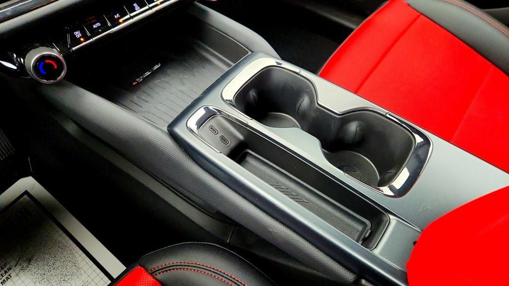 2025 Chevrolet Equinox EV RS - Photo 15