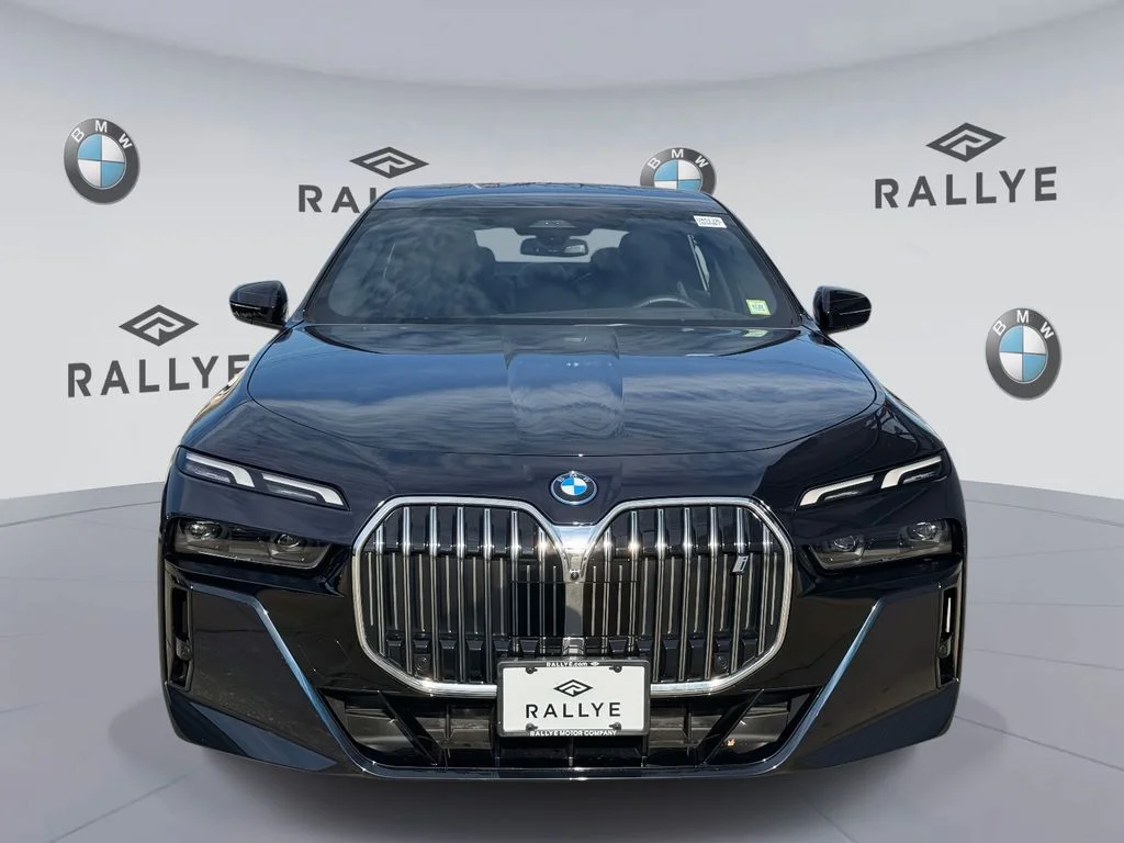 Used 2024 BMW i7 Base with VIN WBY43EJ04RCR54765 for sale in Nassau County, NY