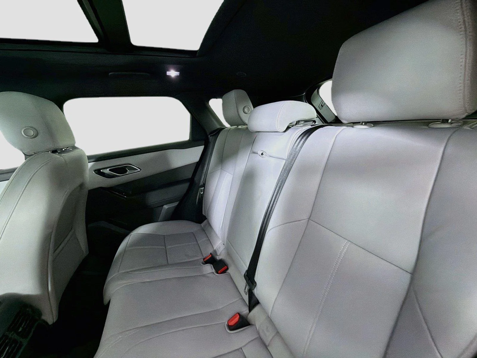 2026 Land Rover Range Rover Velar S - Photo 26