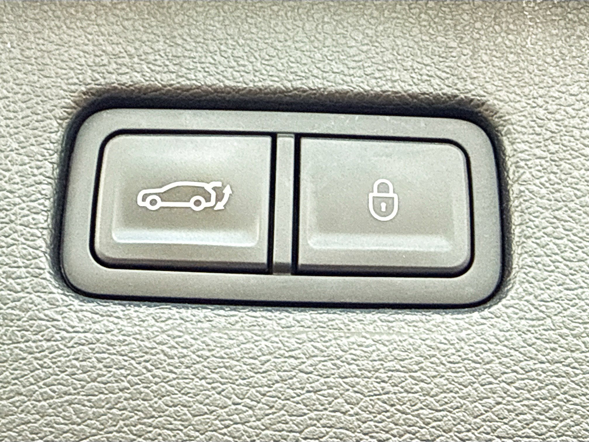 2025 GENESIS GV80 Standard - Photo 13