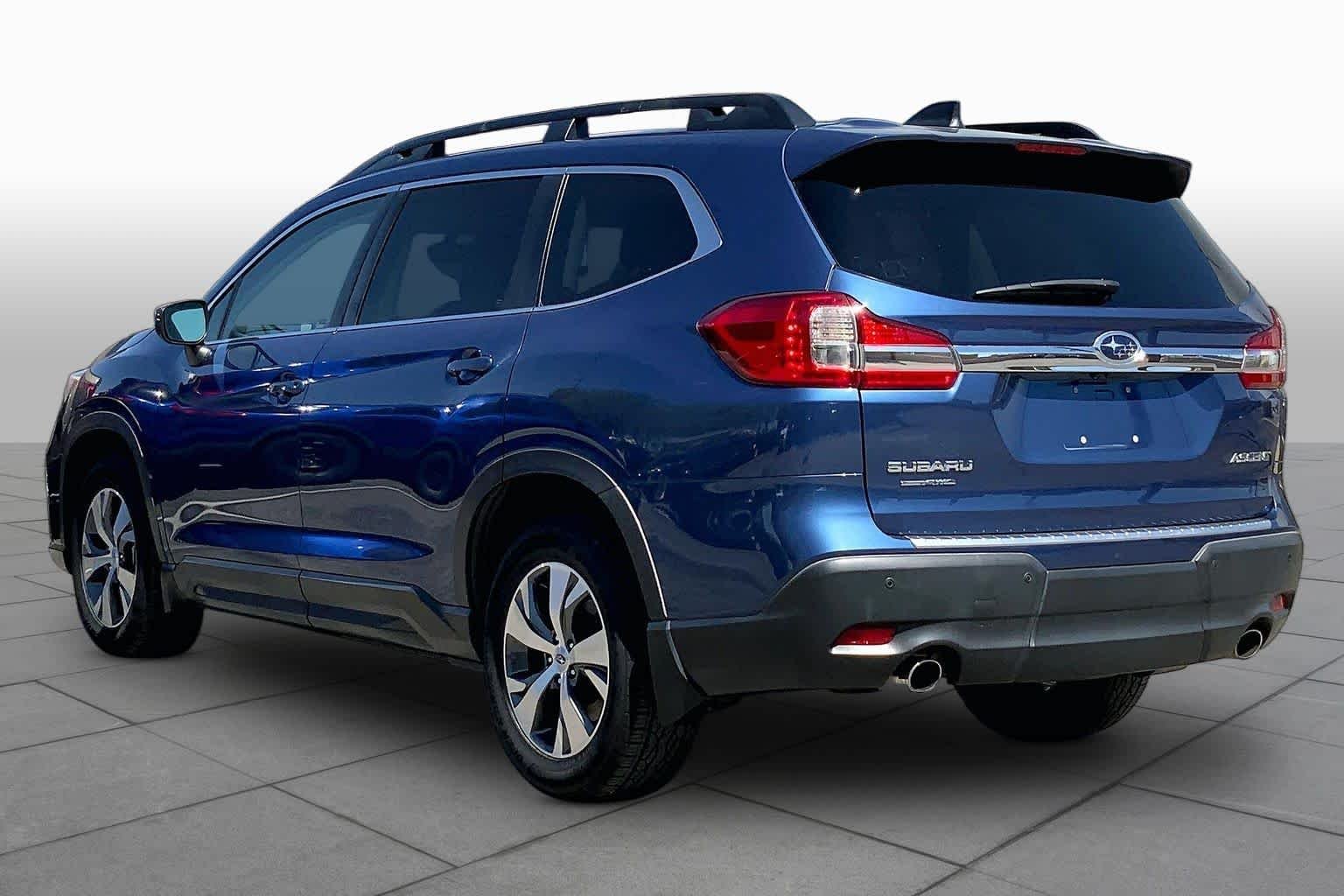 Used 2020 Abyss Blue Pearl Subaru Premium image 10