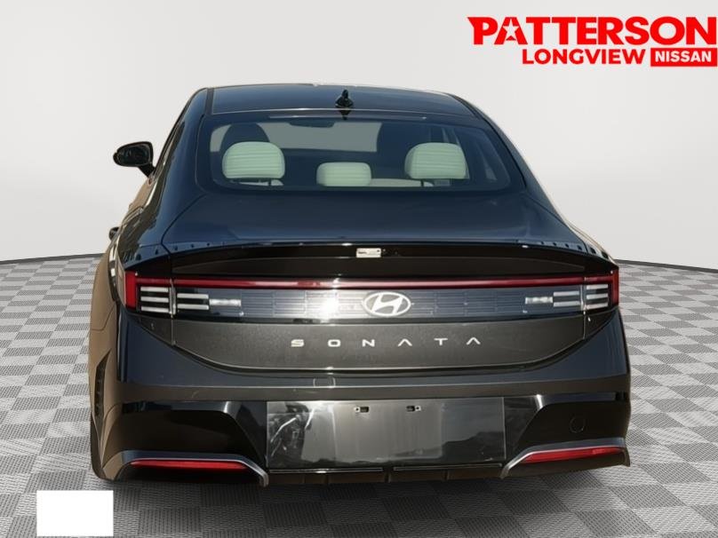 Used 2025 Portofino Gray Hyundai SEL image 3