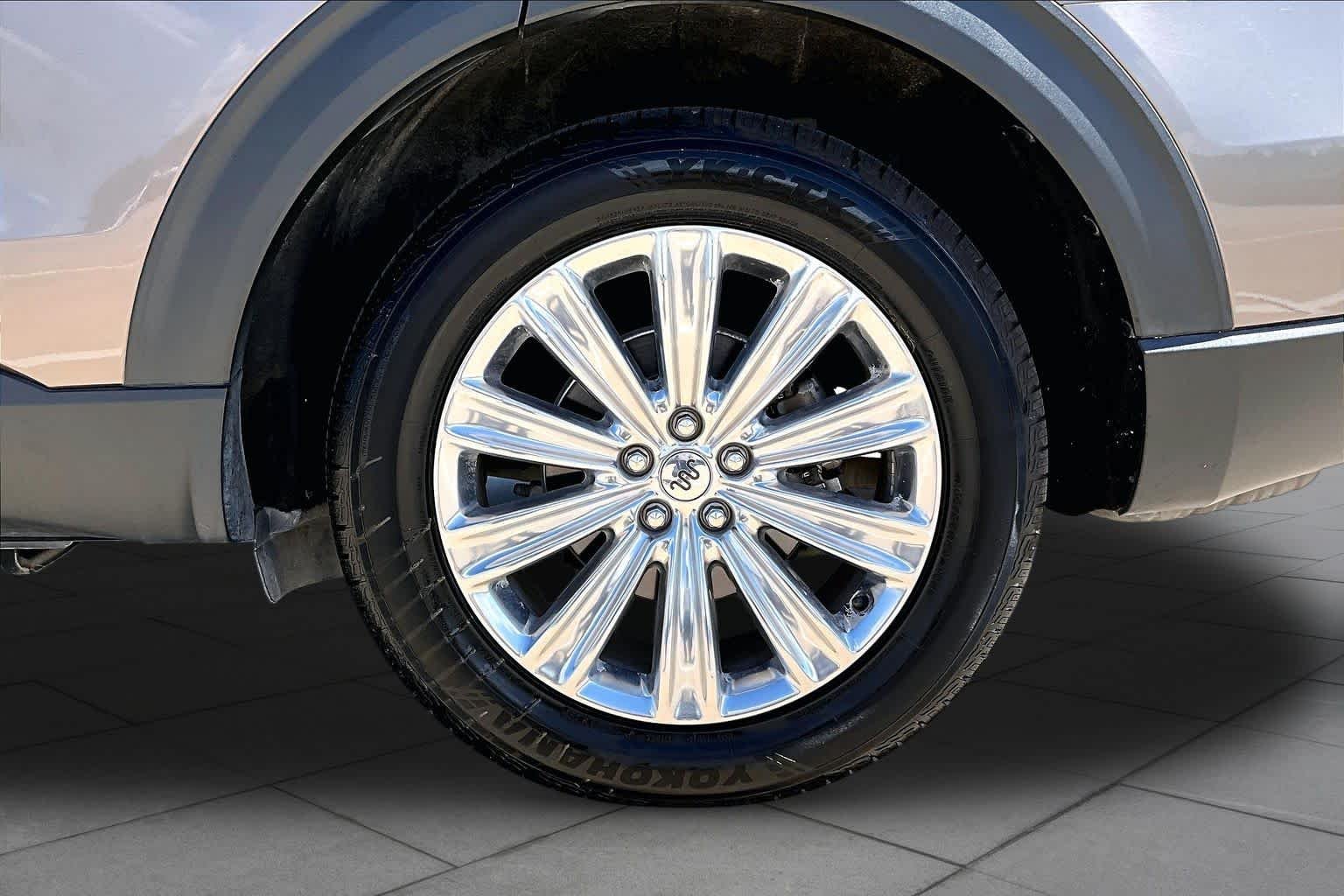 Used 2021 Stone Gray Metallic Ford King Ranch image 11