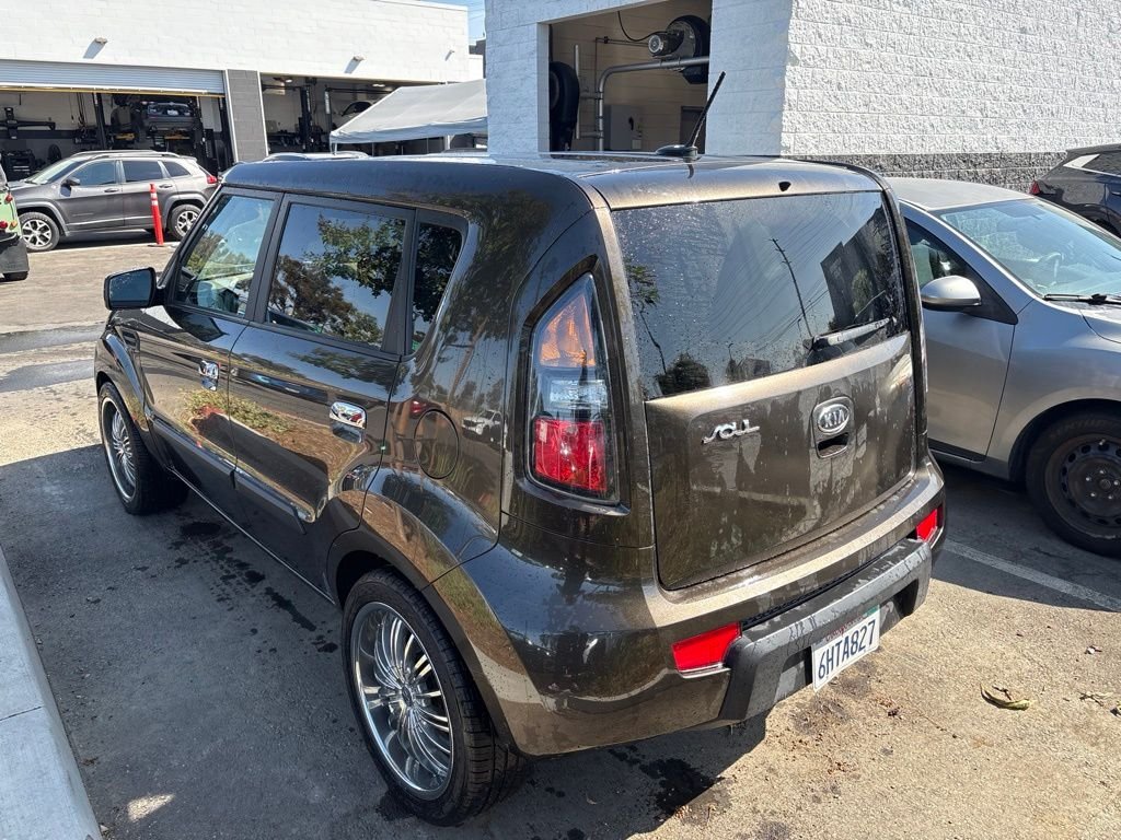 Used 2010 Java Kia Exclaim image 9