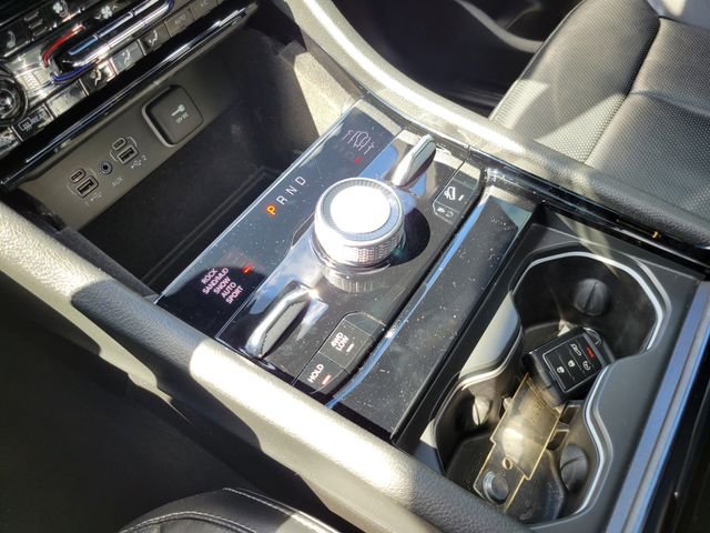 Used 2022 Gray Jeep Overland image 22