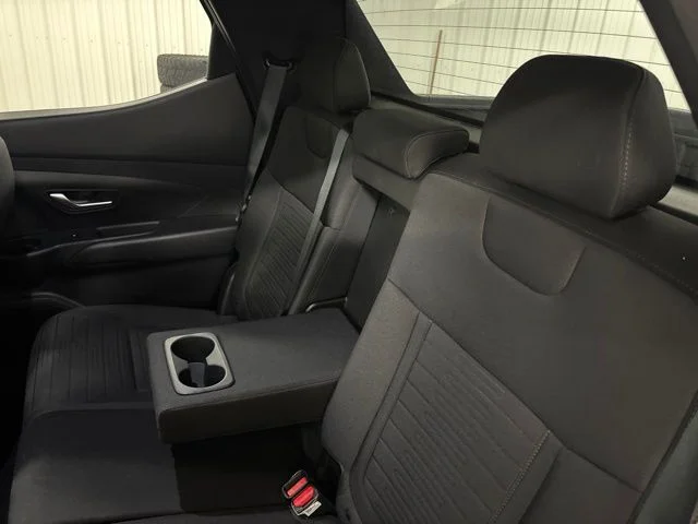 Used 2025 White Hyundai SE image 26