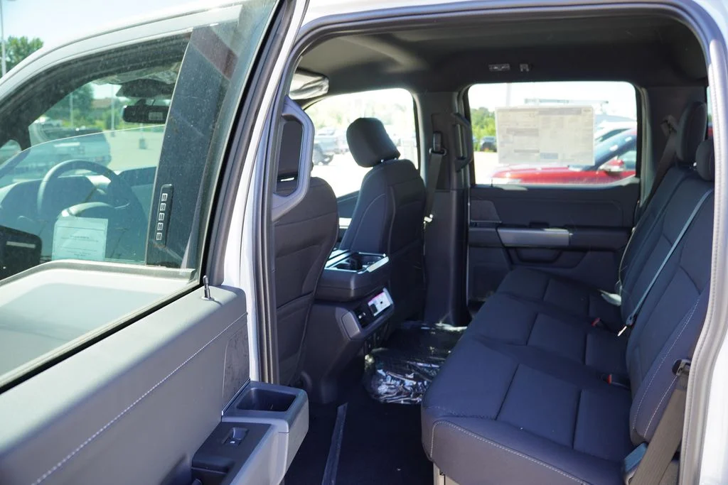 New 2026 Avalanche Ford XLT image 12
