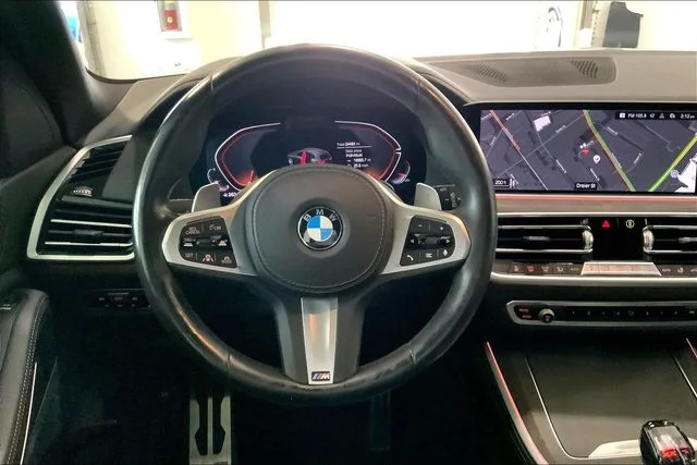 Used 2022 Arctic Grey Metallic BMW xDrive40i image 5