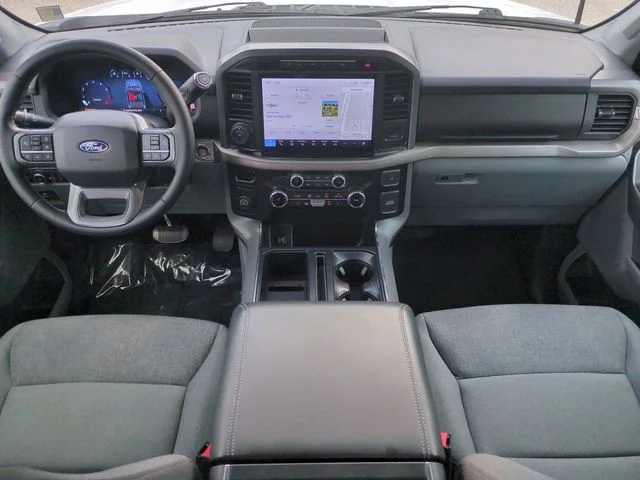 Certified Used 2024 Oxford White Ford XLT image 15