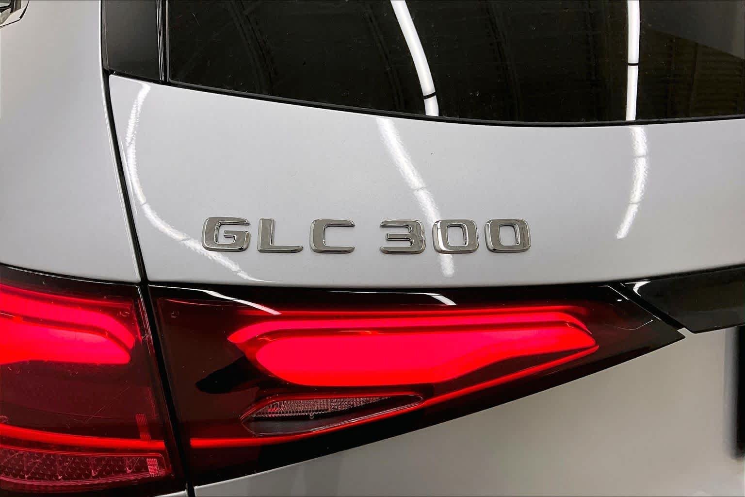 New 2026 Cirrus Silver Metallic Mercedes-Benz GLC 300 image 15