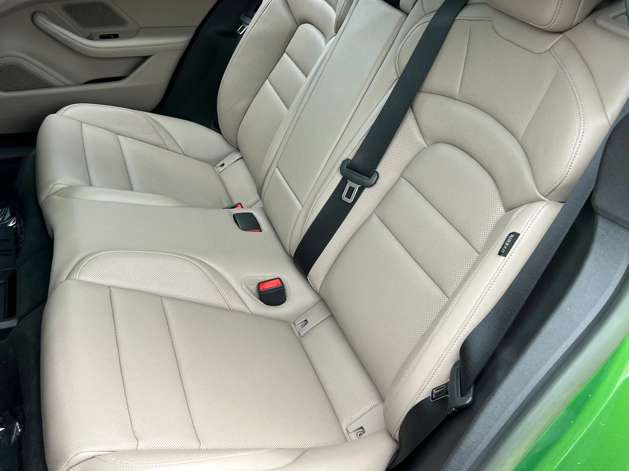 Used 2023 Green Porsche Base image 18