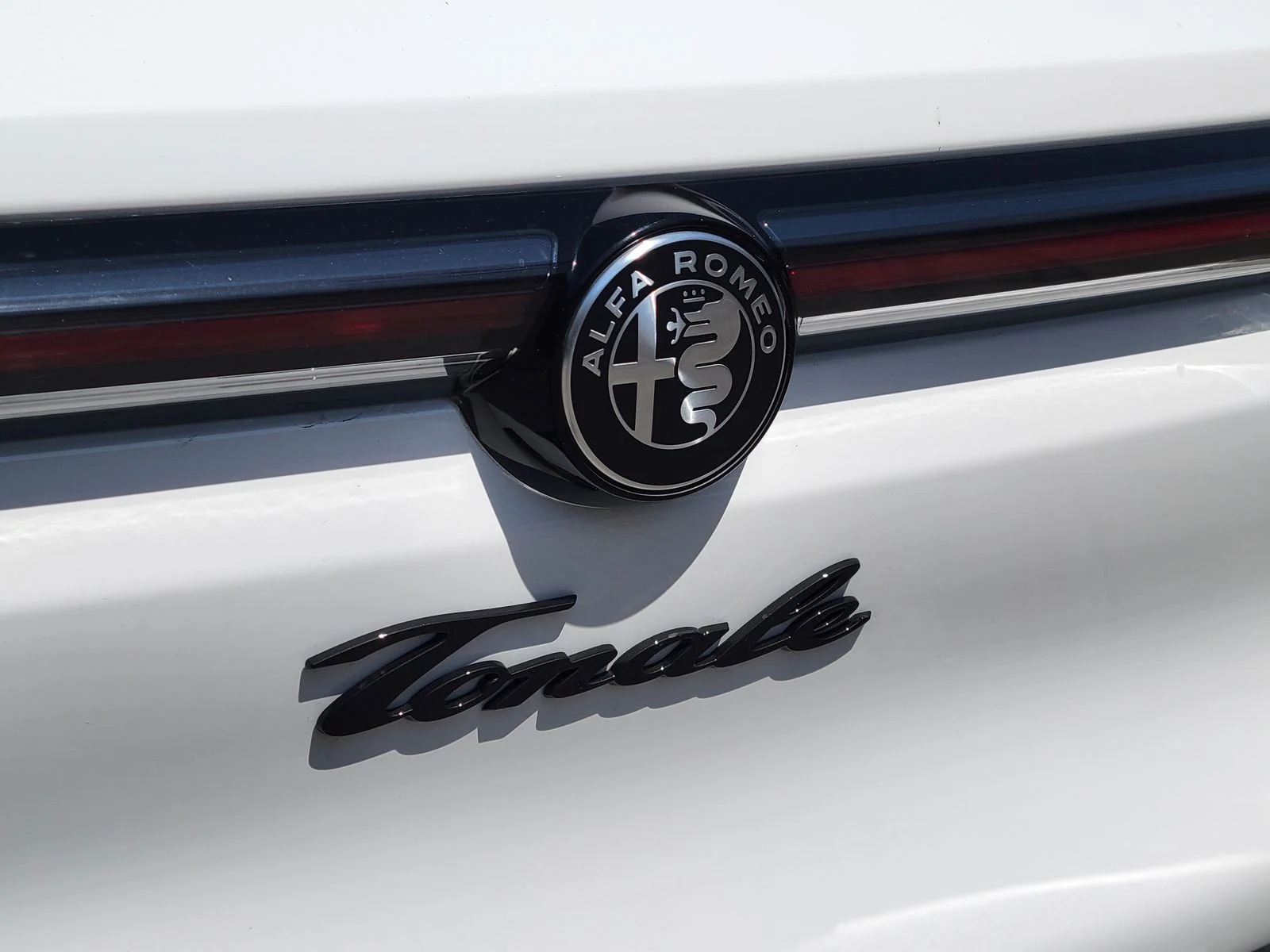 Used 2026 White Alfa Romeo Base image 24
