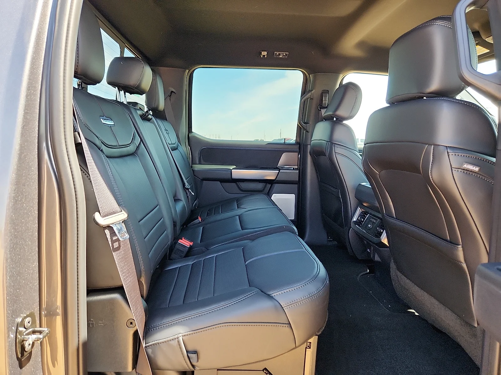 New 2026 Carbonized Gray Metallic Ford F-250® Platinum® image 19