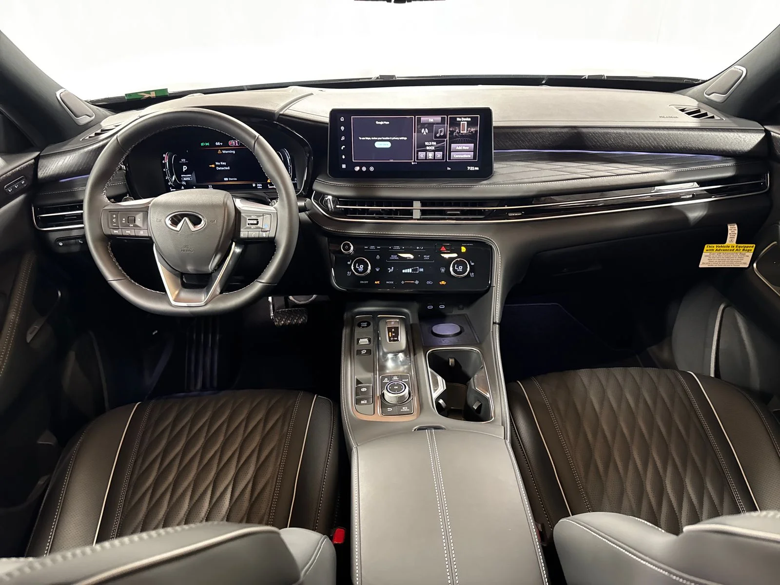New 2027 MINERAL BLACK INFINITI Autograph AWD image 4