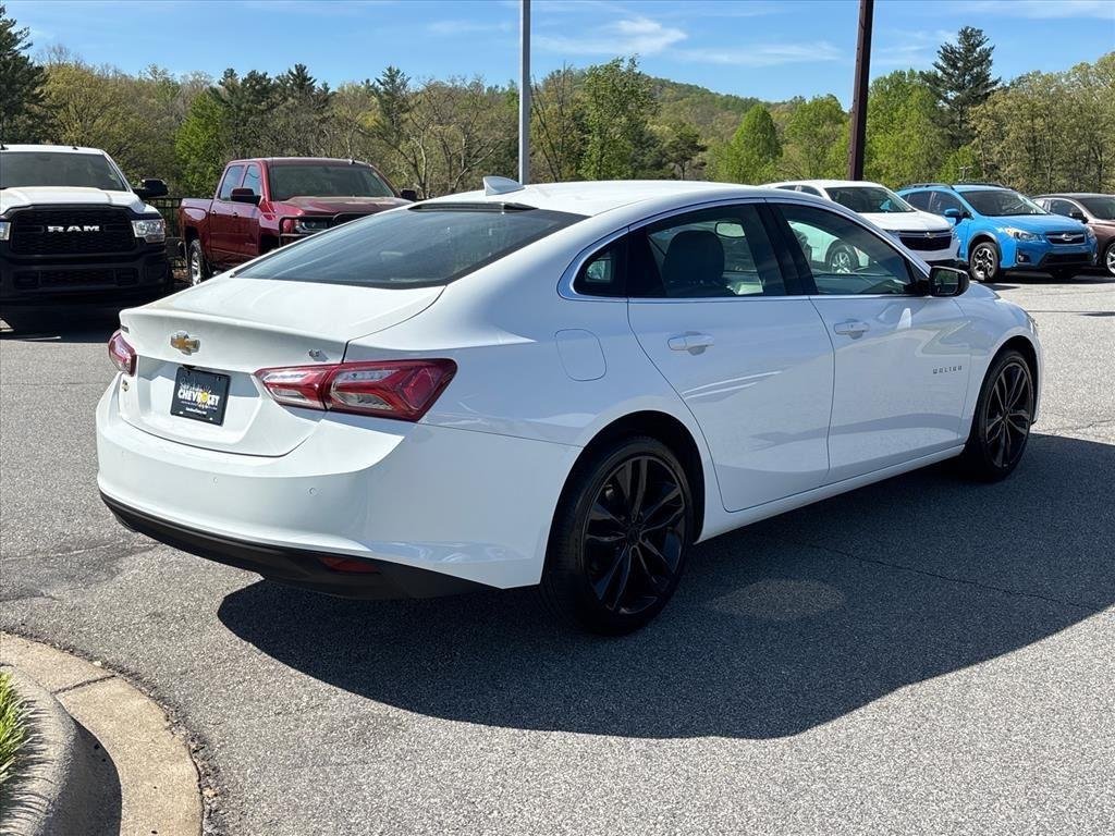 Used 2024 Summit White Chevrolet 2LT image 4