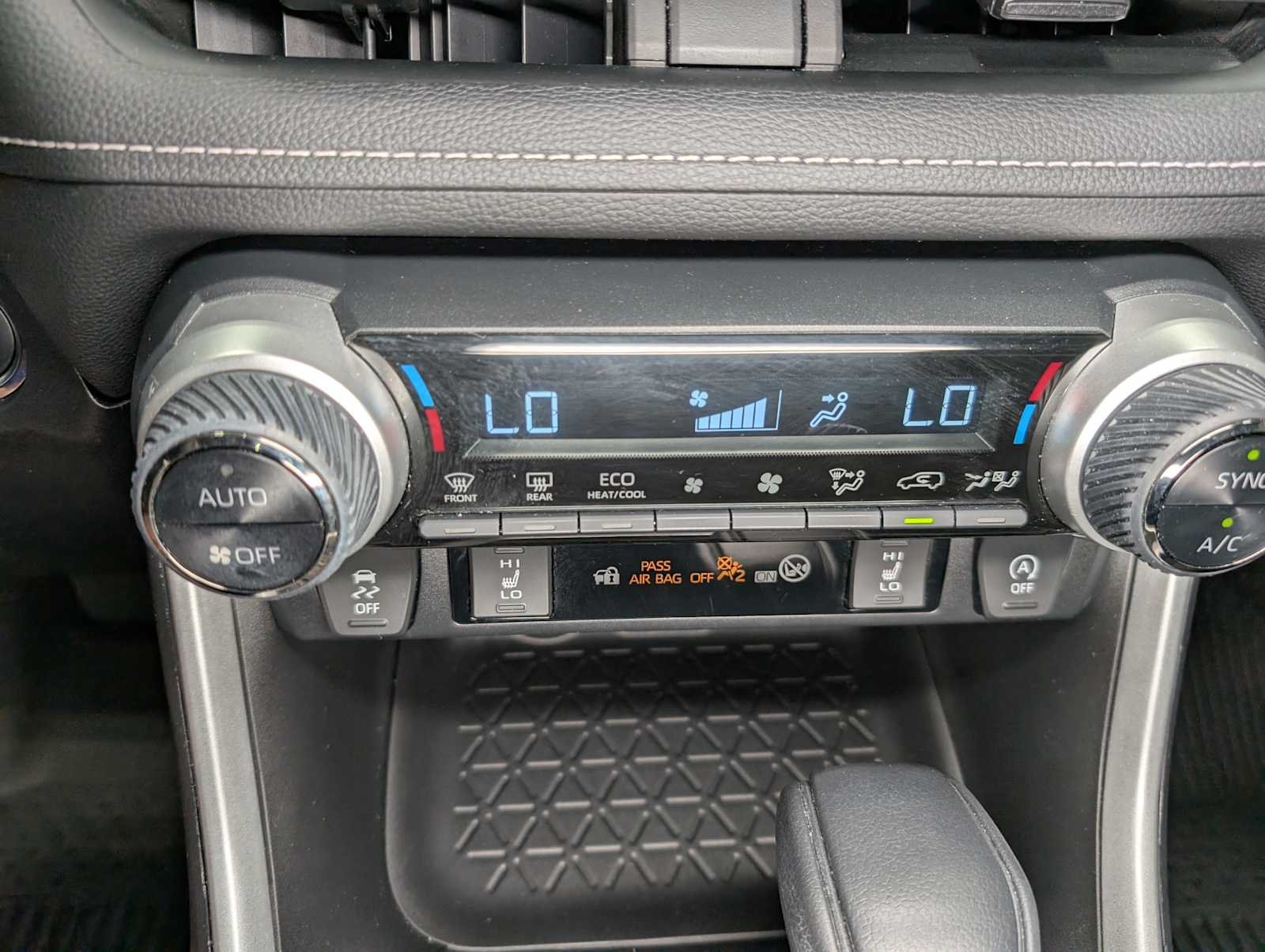 Used 2023 Ice Cap Toyota XLE image 31