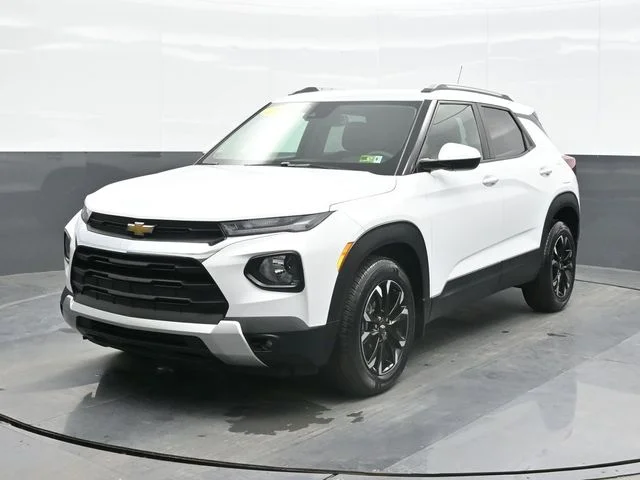 Used 2022 White Chevrolet LT image 1