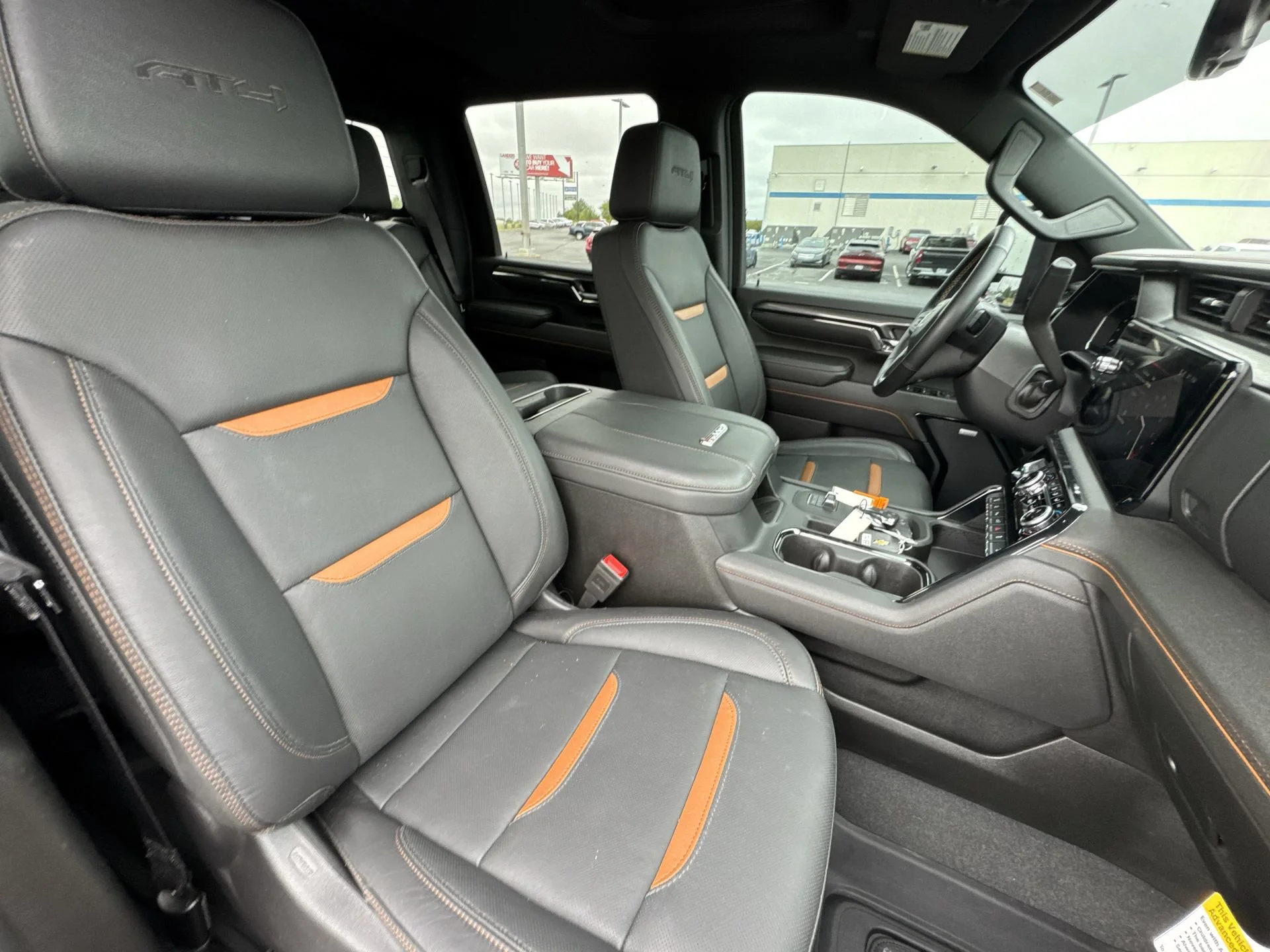2024 GMC Sierra 2500HD AT4 - Photo 23