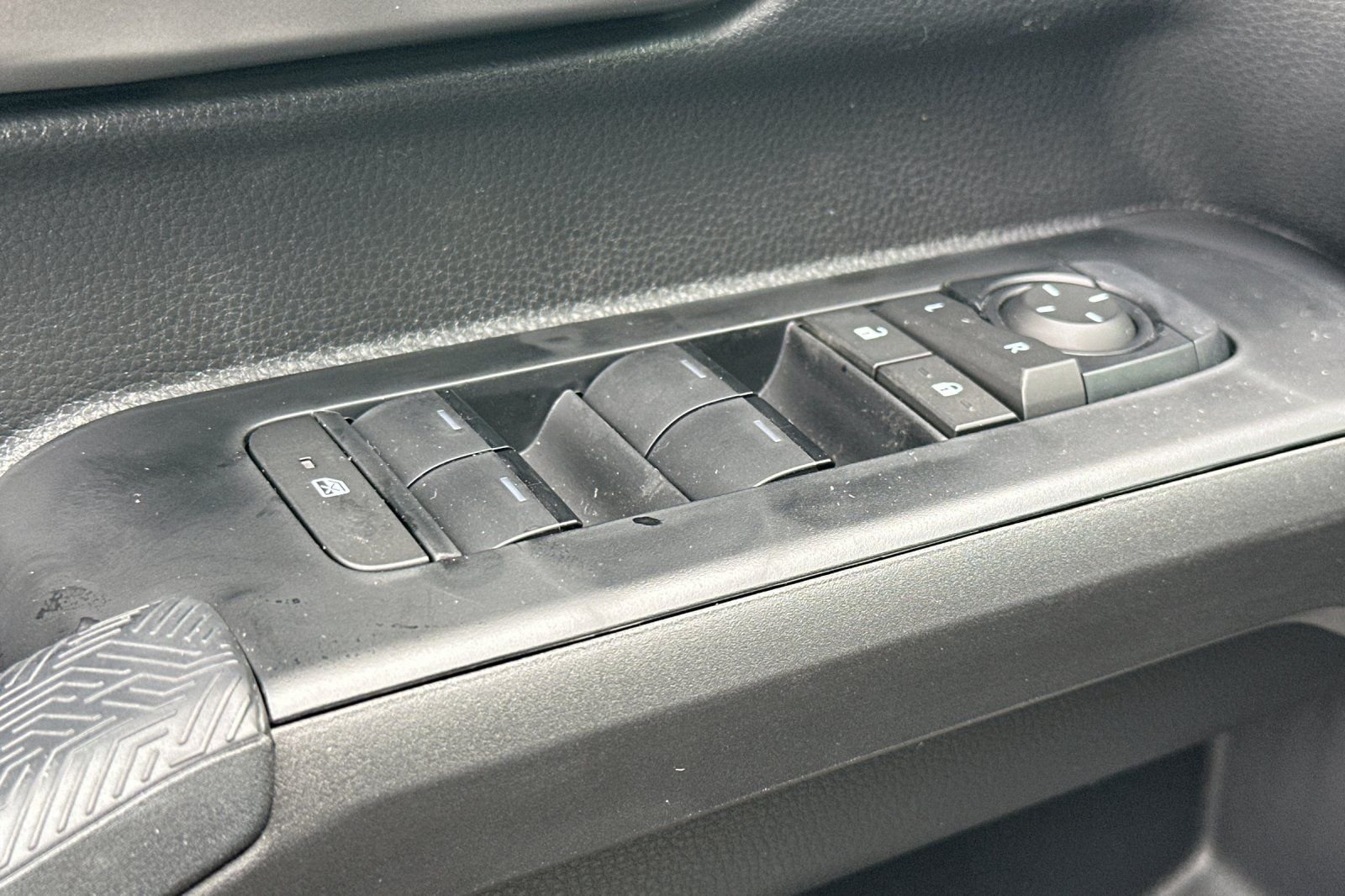 2026 Toyota Tacoma TRD Sport - Photo 27