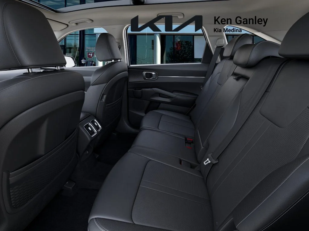 New 2026 Glacial White Pearl Kia S image 18