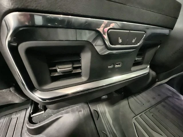 New 2026 Onyx Black GMC SLT image 21
