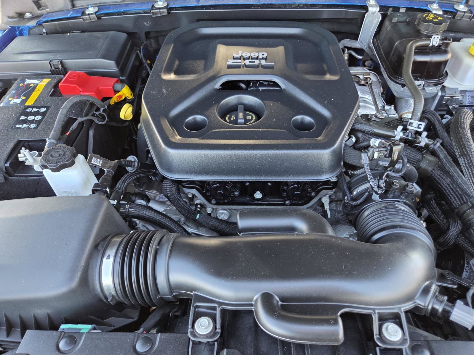 Used 2023 Hydro Blue Pearlcoat Jeep Sahara image 23