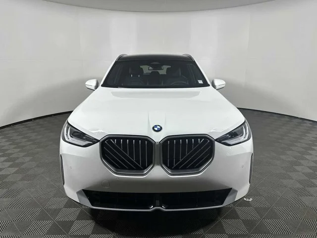 Used 2026 Alpine White BMW 30 xDrive image 5